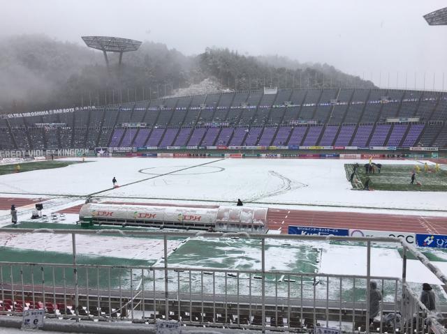 比分直播-广岛的联赛揭幕战: 雪景+烧酒+烤串+围观少女偶像