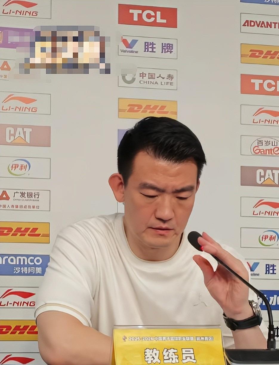 九游体育登录-上海男篮110-77广厦后，不得不承认3个事实，王博没了叫板的底气